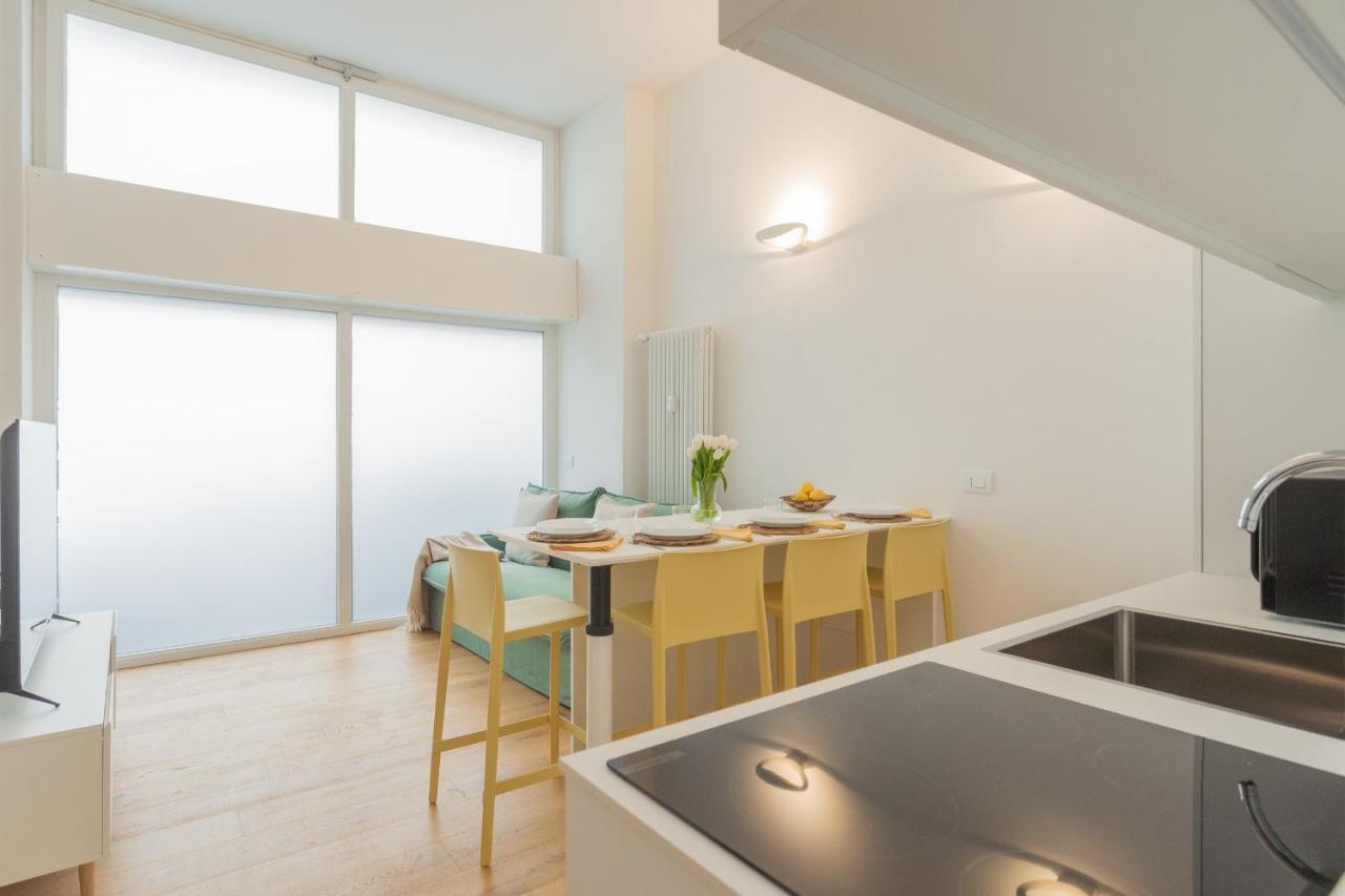 A Step From The Lake Apartment By Rent All Como Exteriér fotografie