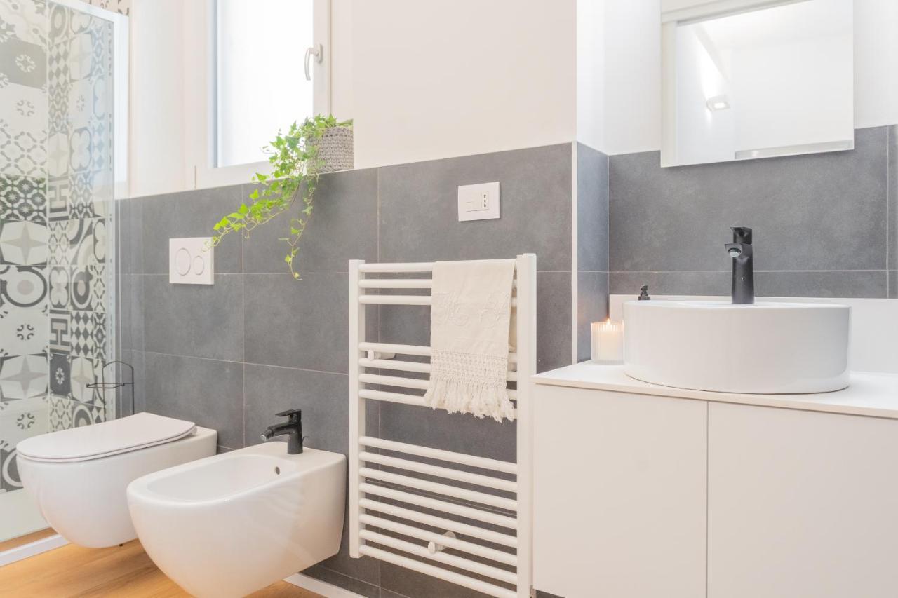 A Step From The Lake Apartment By Rent All Como Exteriér fotografie