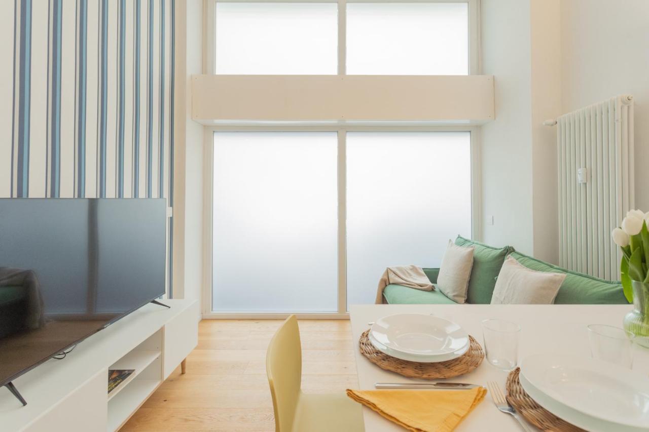 A Step From The Lake Apartment By Rent All Como Exteriér fotografie