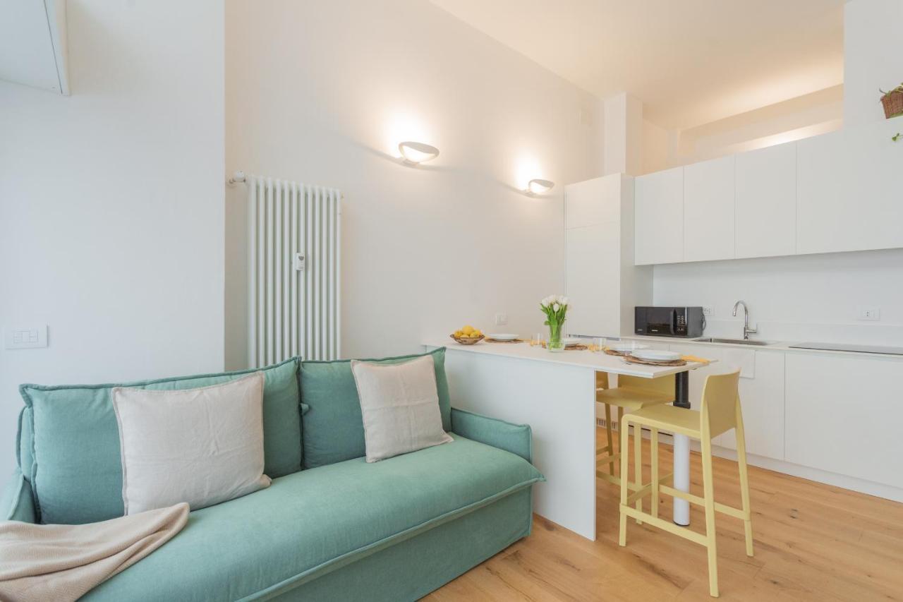 A Step From The Lake Apartment By Rent All Como Exteriér fotografie