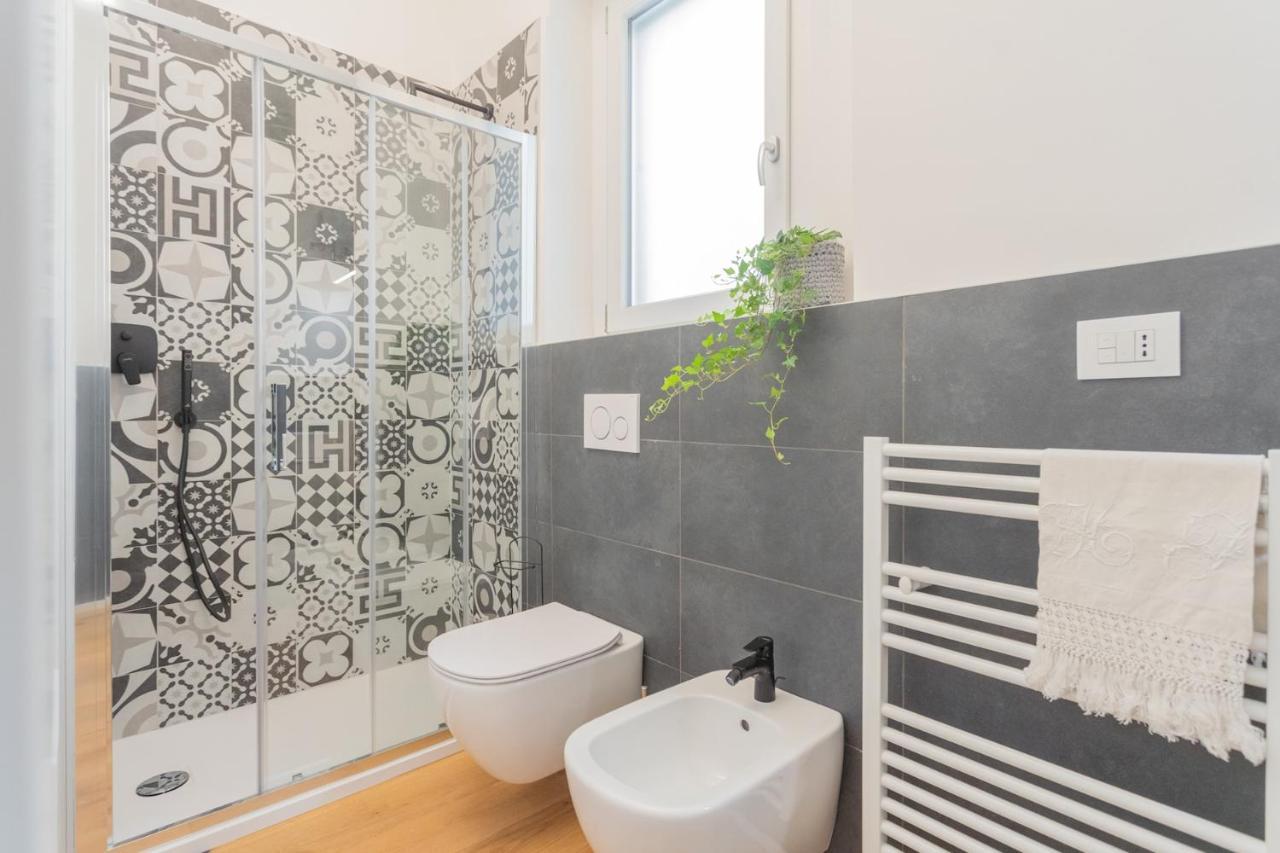 A Step From The Lake Apartment By Rent All Como Exteriér fotografie
