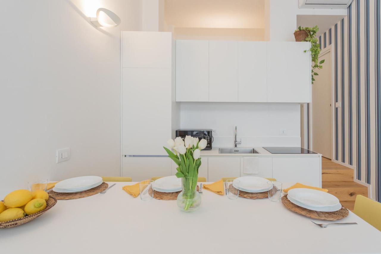 A Step From The Lake Apartment By Rent All Como Exteriér fotografie