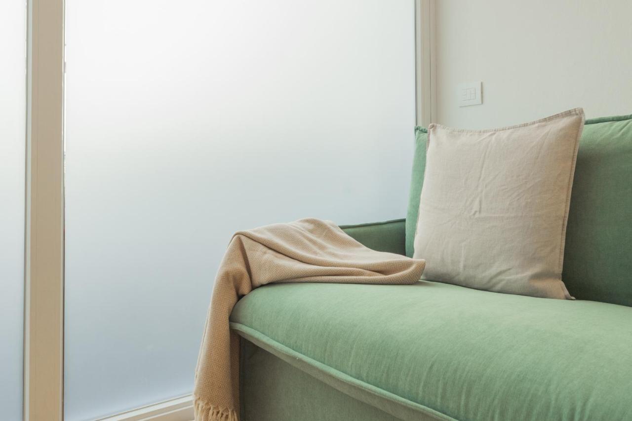 A Step From The Lake Apartment By Rent All Como Exteriér fotografie